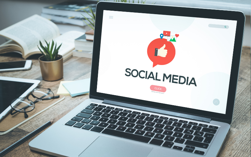 Remote Social Media Manager – Hiring Now in the USA