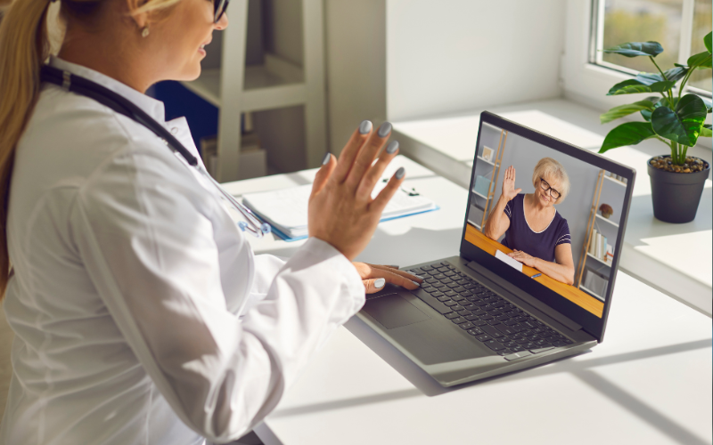Remote Live Chat Job for Stay-at-Home Moms | $20–$30/hr USA